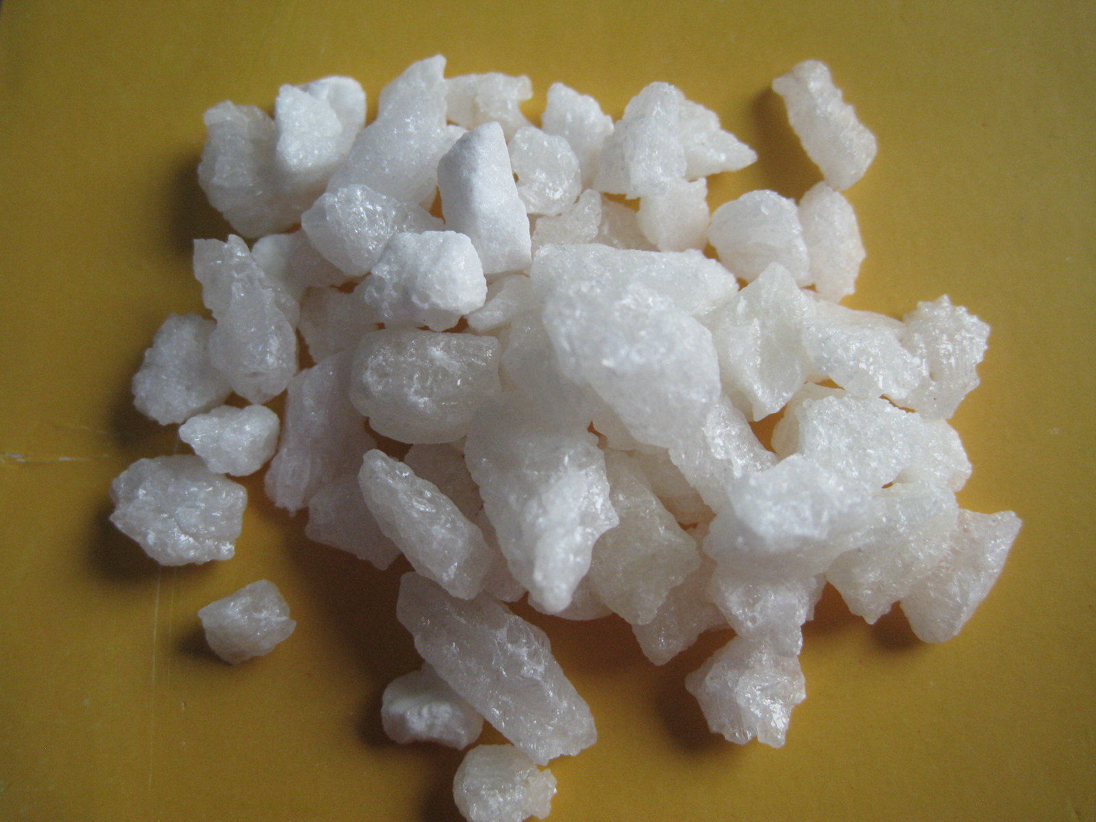 high purity and low price white fused alumina 58mm