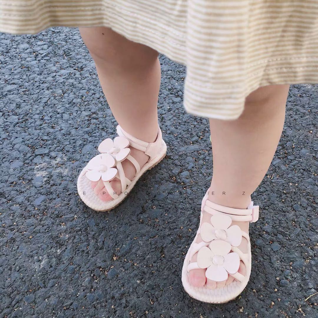 Baby sandals girl 1 years old toddler summer baby soft soles a child princess shoes 3 children shoes children