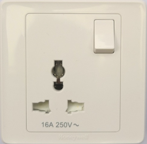 16A switched universal socket multi functional socket