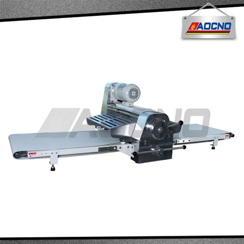 Adjustable Thickness Electric Dough Sheeter Dough Roller SheeterDough Sheeting Machine