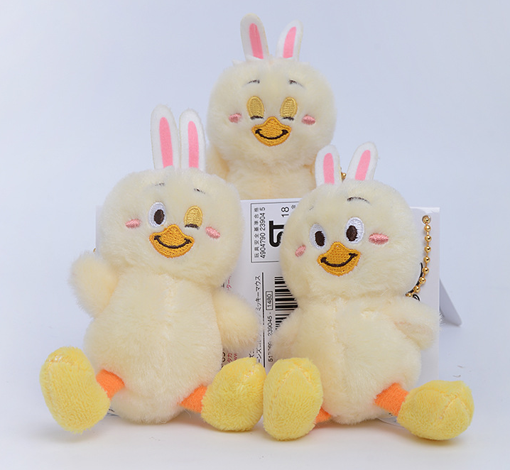 Hot sales of Tokyo new Easter bunny chicken rabbit eggs three chicks Piyo plush dolls toy bag pendent to customize