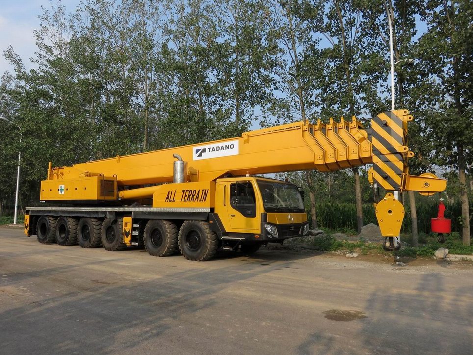 used tadano crane 250 Ton AR2500M All Terrain Crane