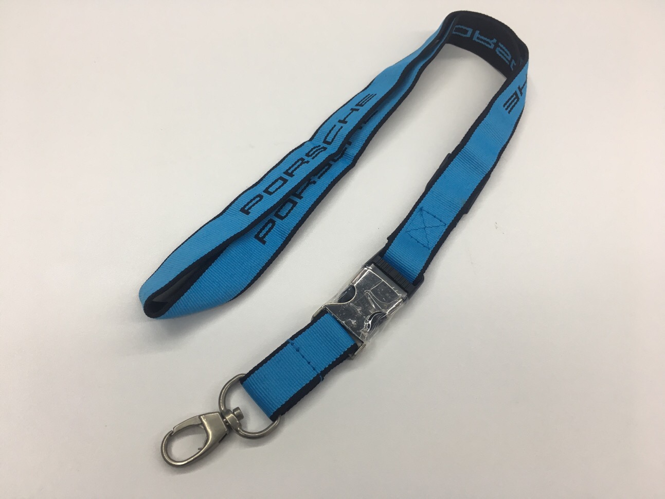 Manufacturer Factory Customized Fabric Woven Lanyard with ID Card Holder around Neck Safety Clip Buckle Breakaway