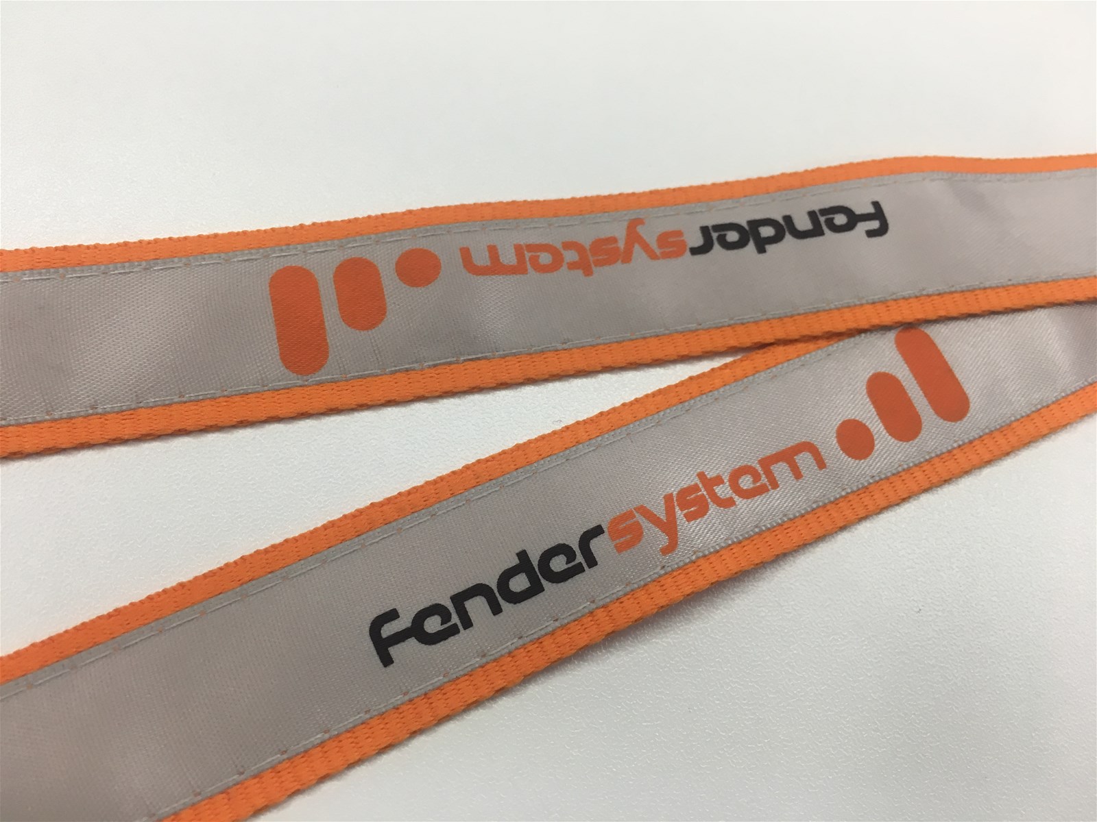 Manufacturer Factory Customized Polyester Ribbon Satin Lanyard for Keys ID Card around Neck Safety Clip Buckle Metal