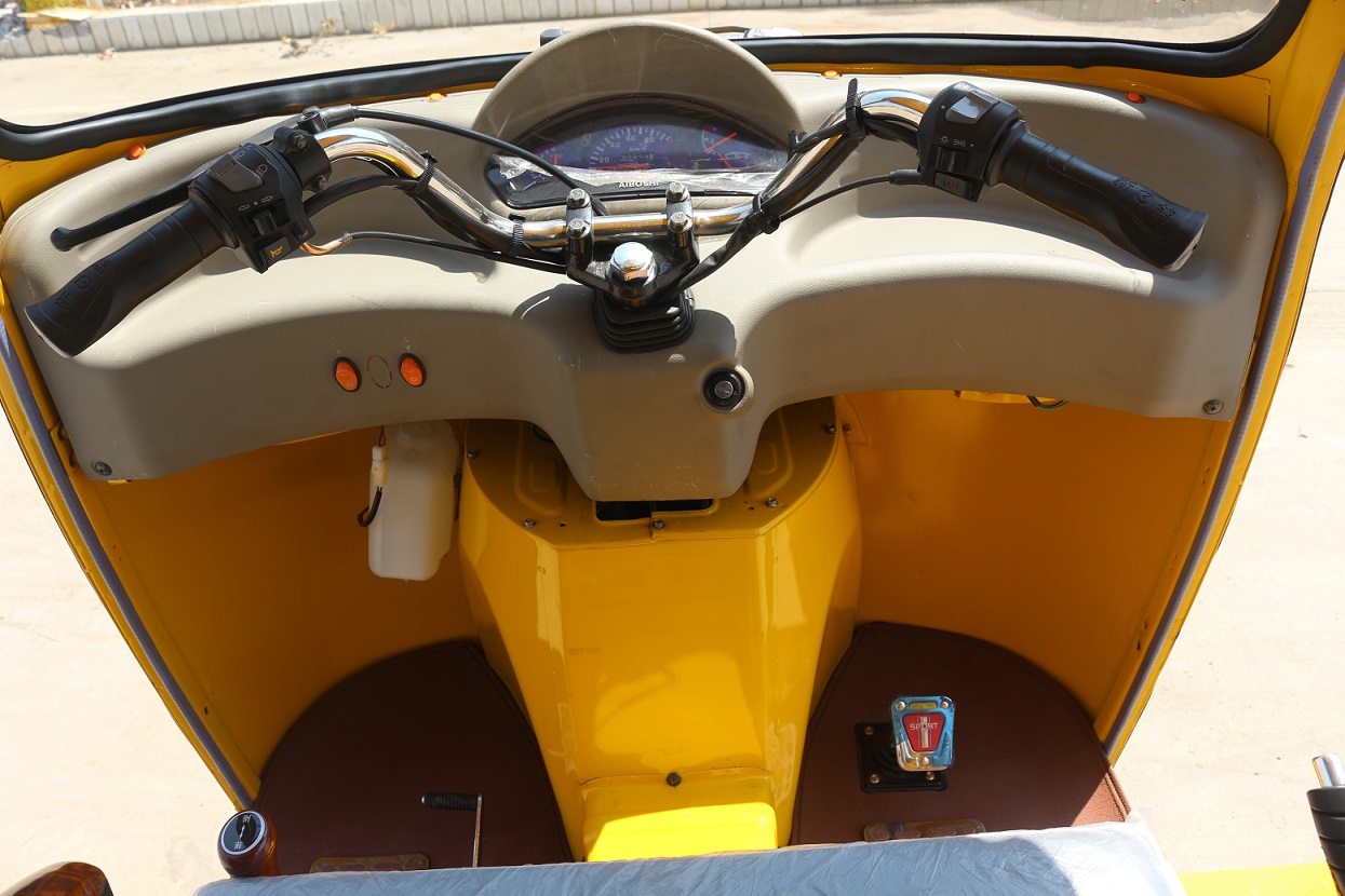 200cc petrol engine tuktuk for passenger auto rickshaw