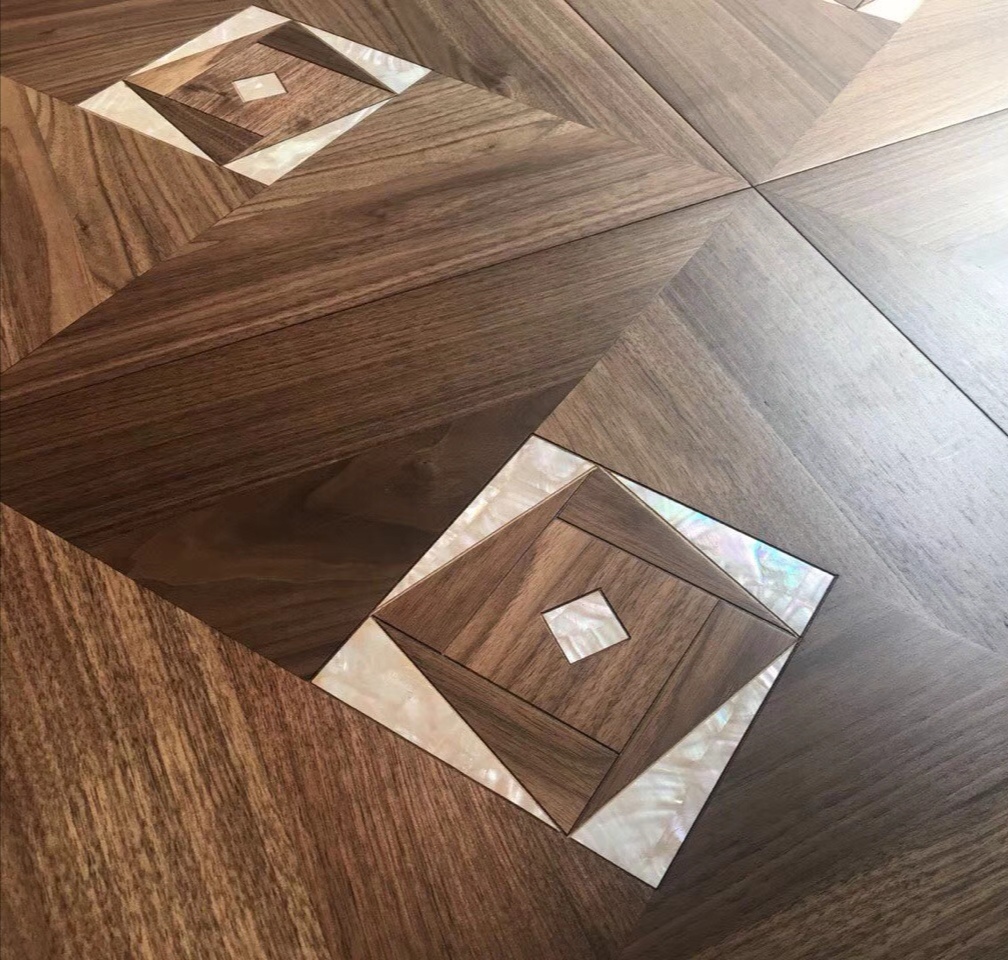 Engineered Wood Flooring with Shell inlay