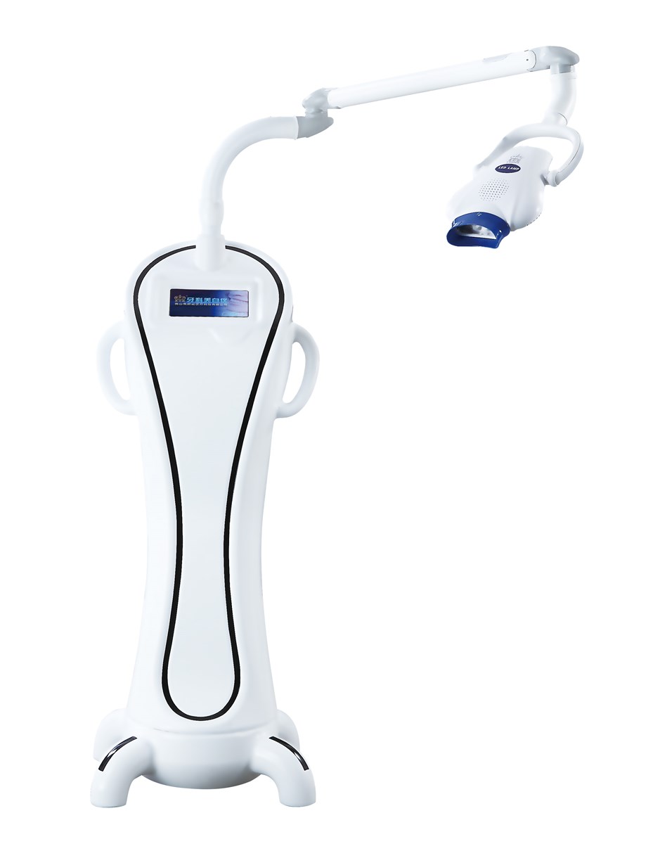 teeth whitening by cold light bleaching system
