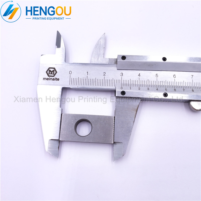 10 pieces high quality Mitsubishi 3F gripper pad nettedSize 30x15x6mm offset printing machine spare parts