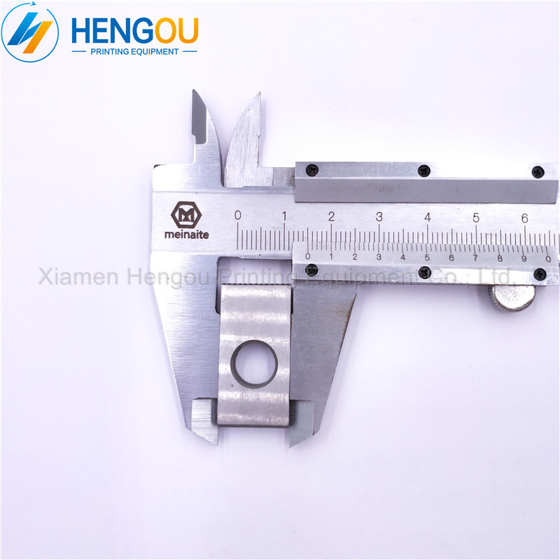 10 pieces high quality Mitsubishi 3F gripper pad nettedSize 30x15x6mm offset printing machine spare parts