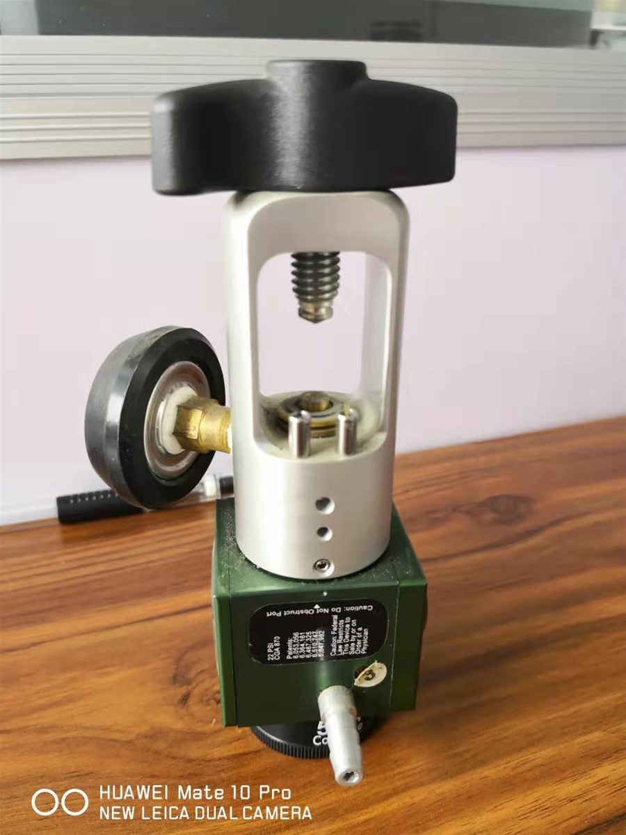 Medical oxygen regulatormedical flowmetermedical inhalatormedical oxygen intake device equipments