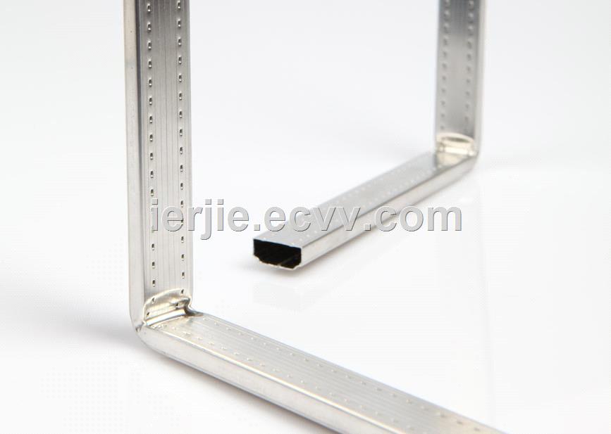 Aluminum spacer bar for insulating glass