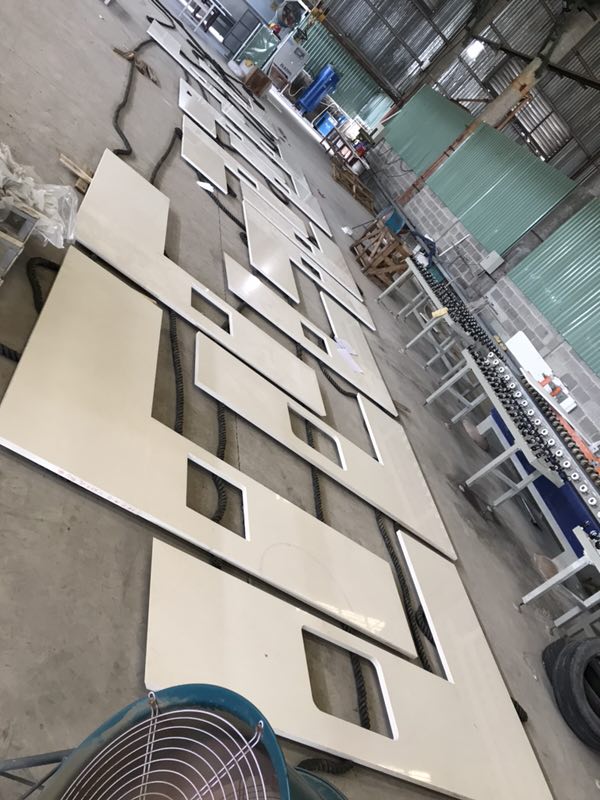 white artificial quartz stone countertop