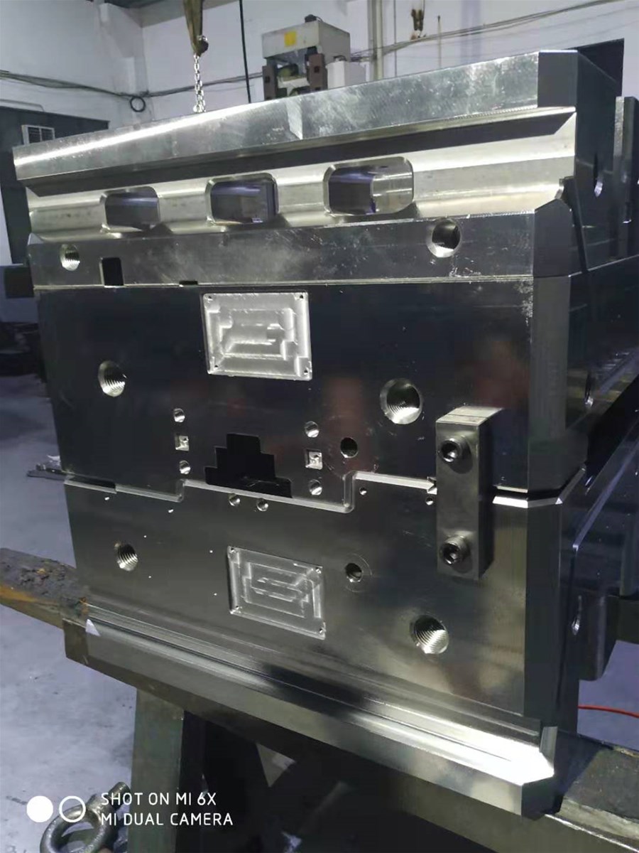 Factory suppied plastic injection mold base