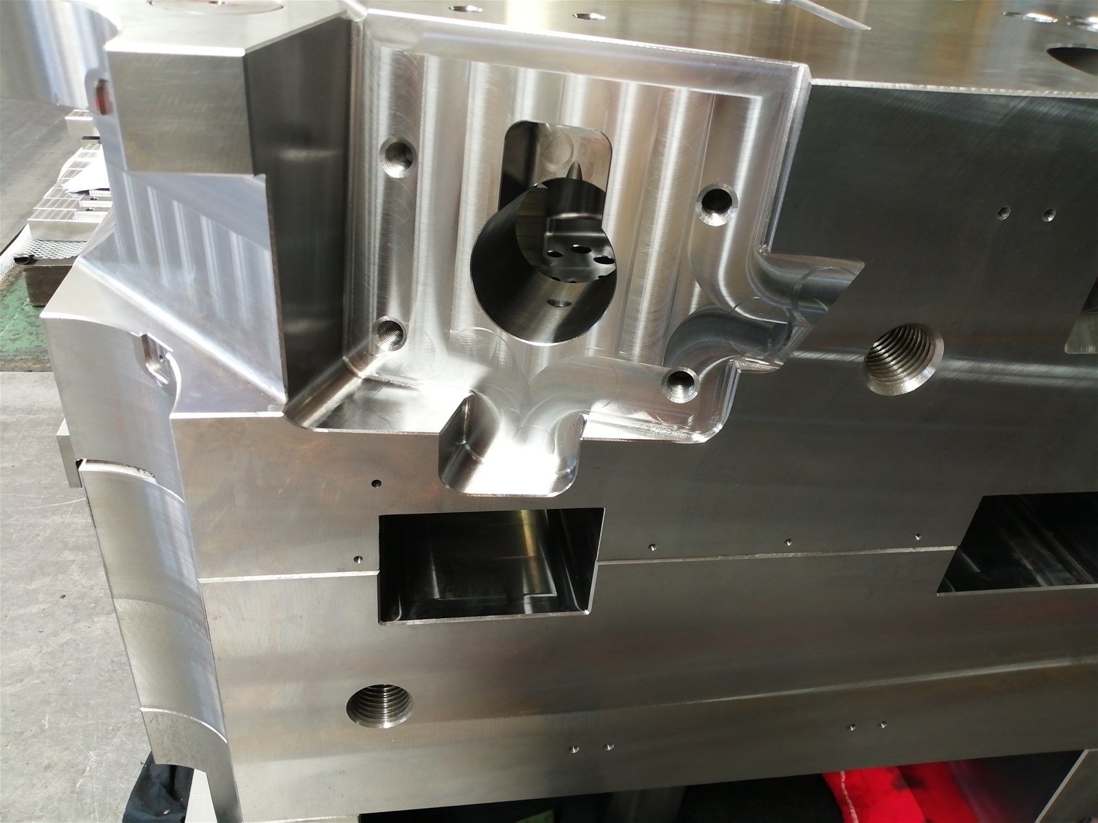 Good quality CNC machining from China mold manufacturer