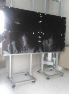 55 LCD Video Wallblack color