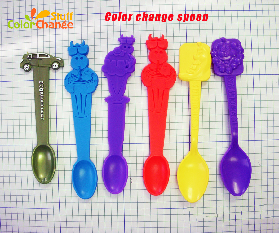 Temperature Sensor Soft Edge Sensing Spoon for Infant Baby Feeding