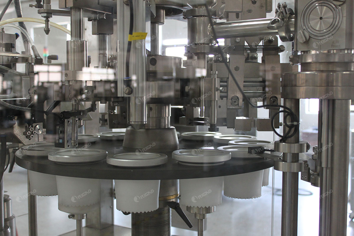 RGNF80B Tube Filling and Sealing Machine