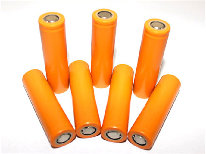 INR186502600mAh Liion Rechargeable cylindrical battery