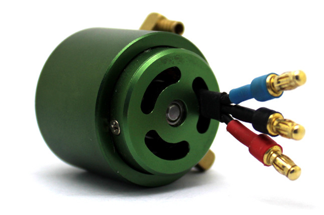XTEAM 2835 with watercooled brushless motor 4mm shaft highspeed ship model fourpole brushless motor