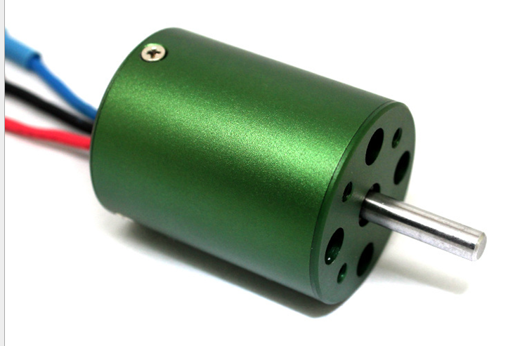 XTEAM 2835 with watercooled brushless motor 4mm shaft highspeed ship model fourpole brushless motor