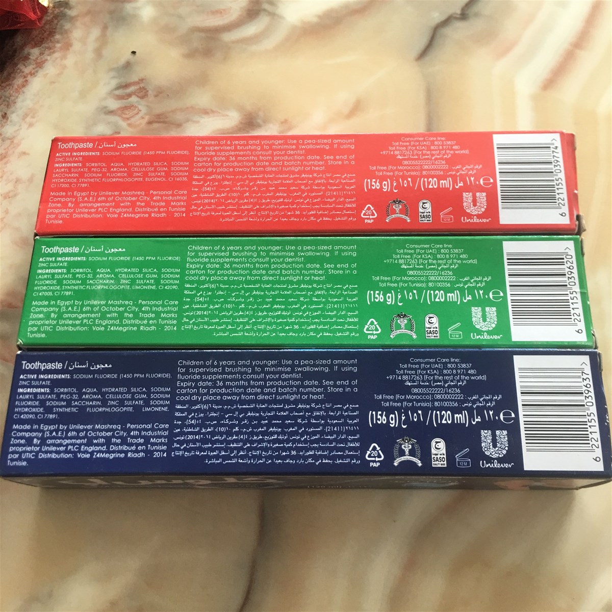 SELLING CLOSE UP TOOTHPASTE GEL GREEN MENTHOL FRESH DEEP ACTION