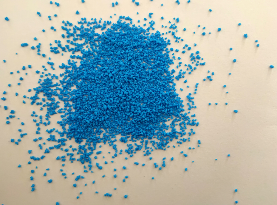 Colorful speckles for detergent powder