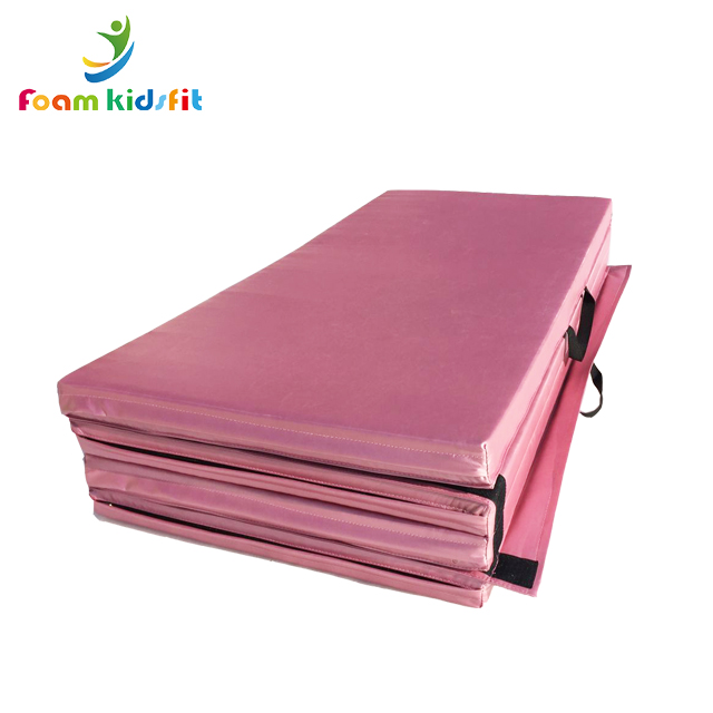 Hot sell gymnastic folding crash landing mat