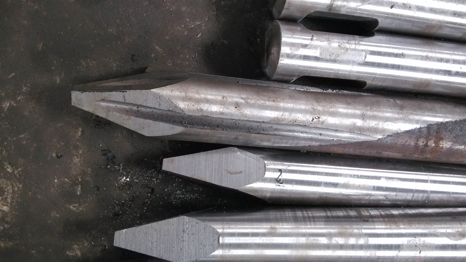 Hydraulic Rock Breaker Hammer ToolsIndeco Breaker Hammer ChiselsDemolition Tools