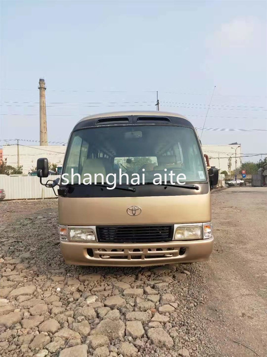 LHD steering second hand toyota coaster with 30 seats for sale in shanghai LHD steering second hand toyota coaster with 30 seats for sale in shanghai