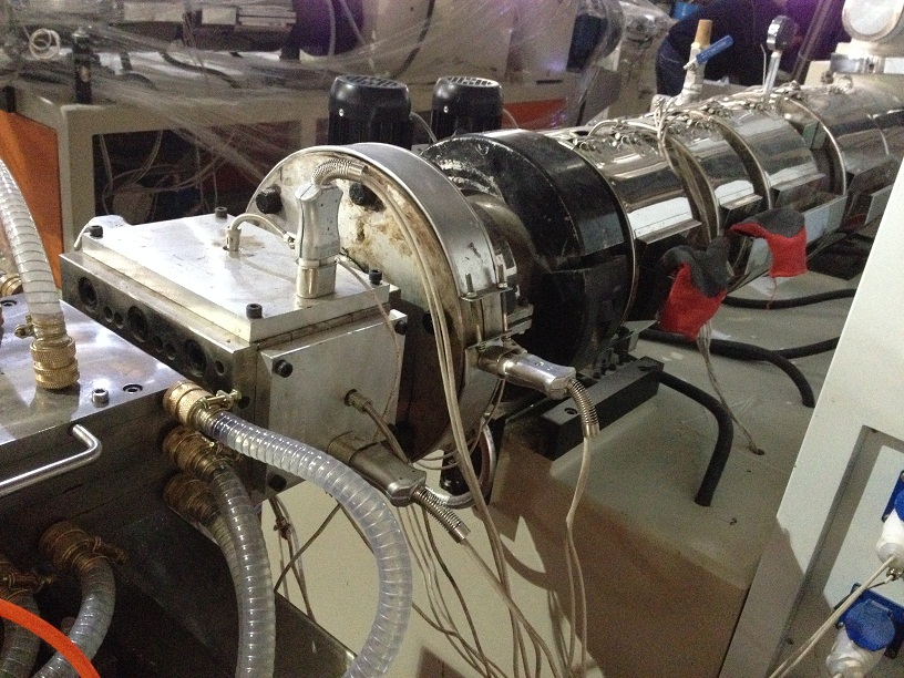 PE Plastic Pipe Extrusion Line
