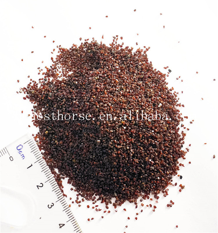 Red abrasive garnet sand blasting 3060 for Qatar oil and gas