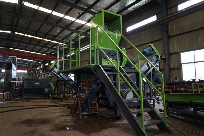 plastic crushing washing drying granulating pelletizing recycling extruding machine granulator compactor pelletizer