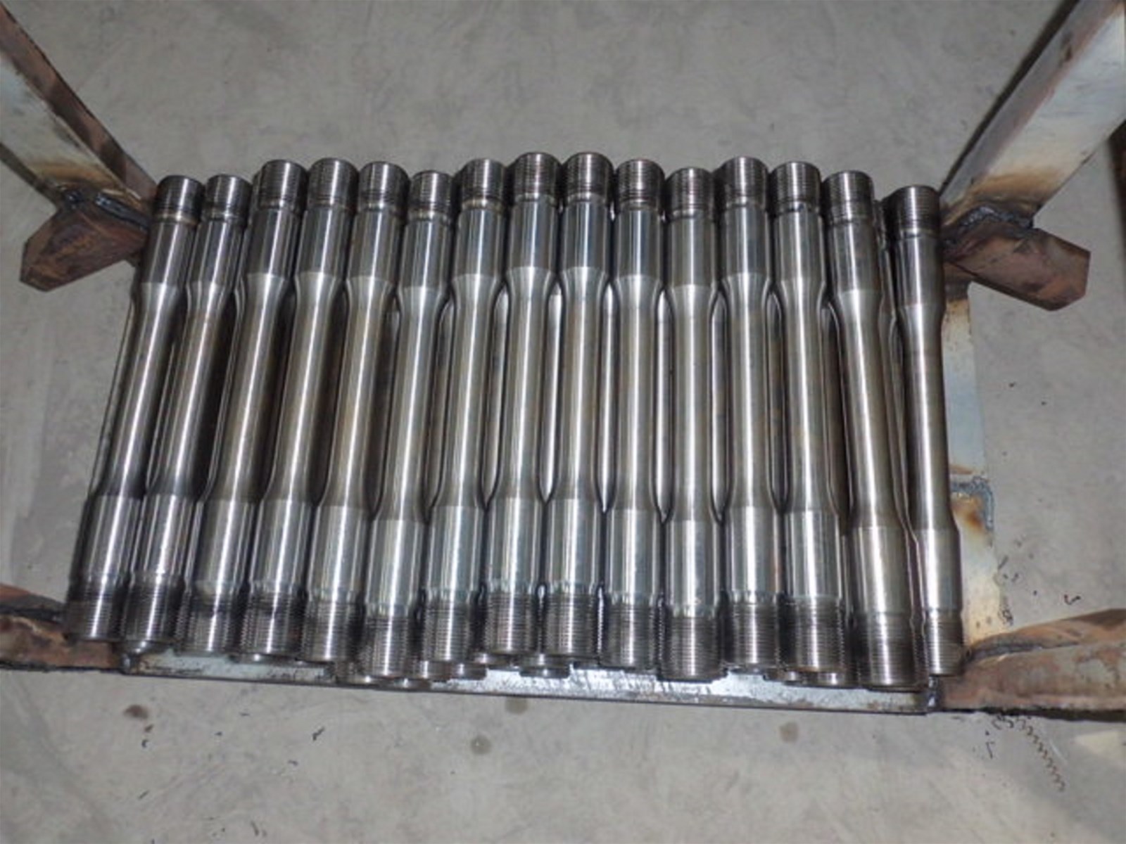Excavator Breaker Hammer ToolsSide Bolts