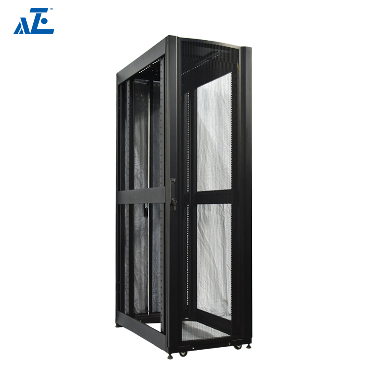 AZE 42U Server Rack Enclosure 600mm x 1070mm w Sides BLACK RAL9005