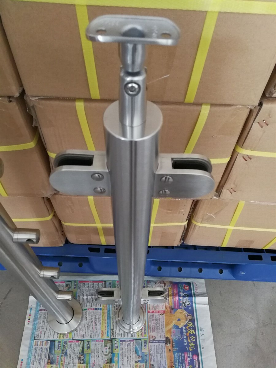 Hardware FittingHandrail Flooring AccessoriesStainless Steel Post