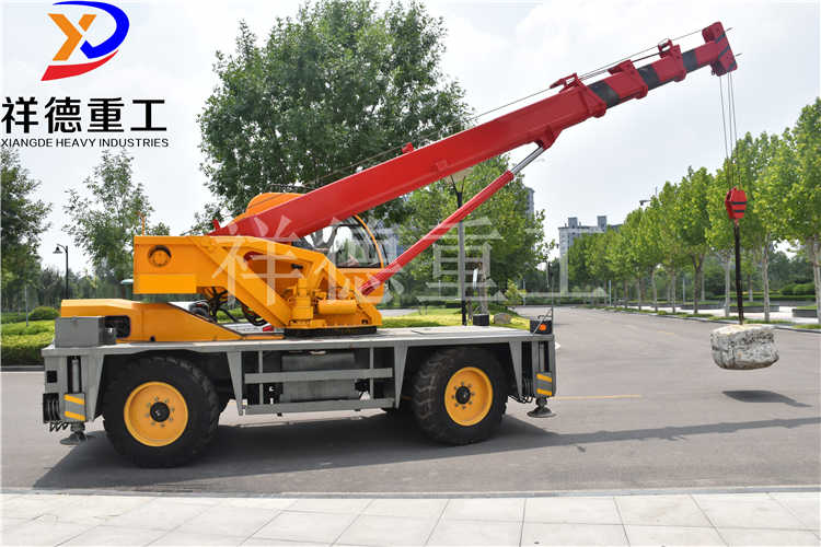 Sell 12t walking crane four wheel drive crosscountry manufacturers for direct supply Crosscountry tyre crane