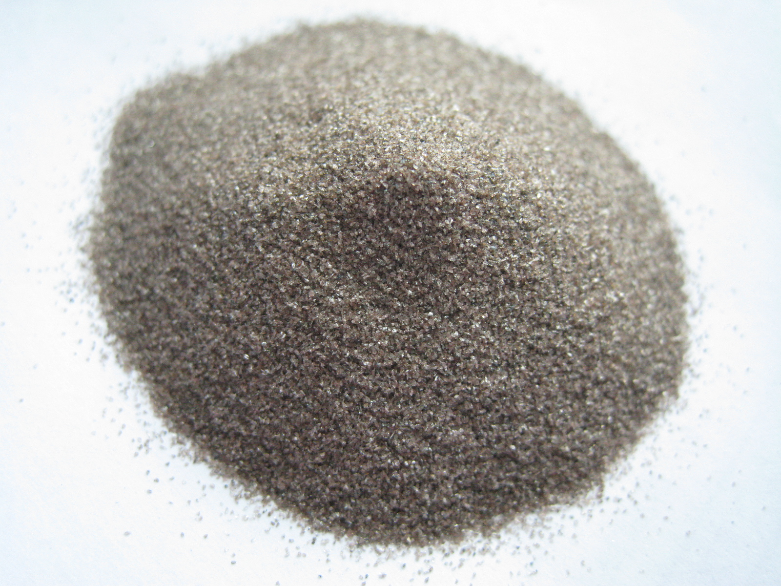 Brown Fused AluminaBrown corundum in refractory