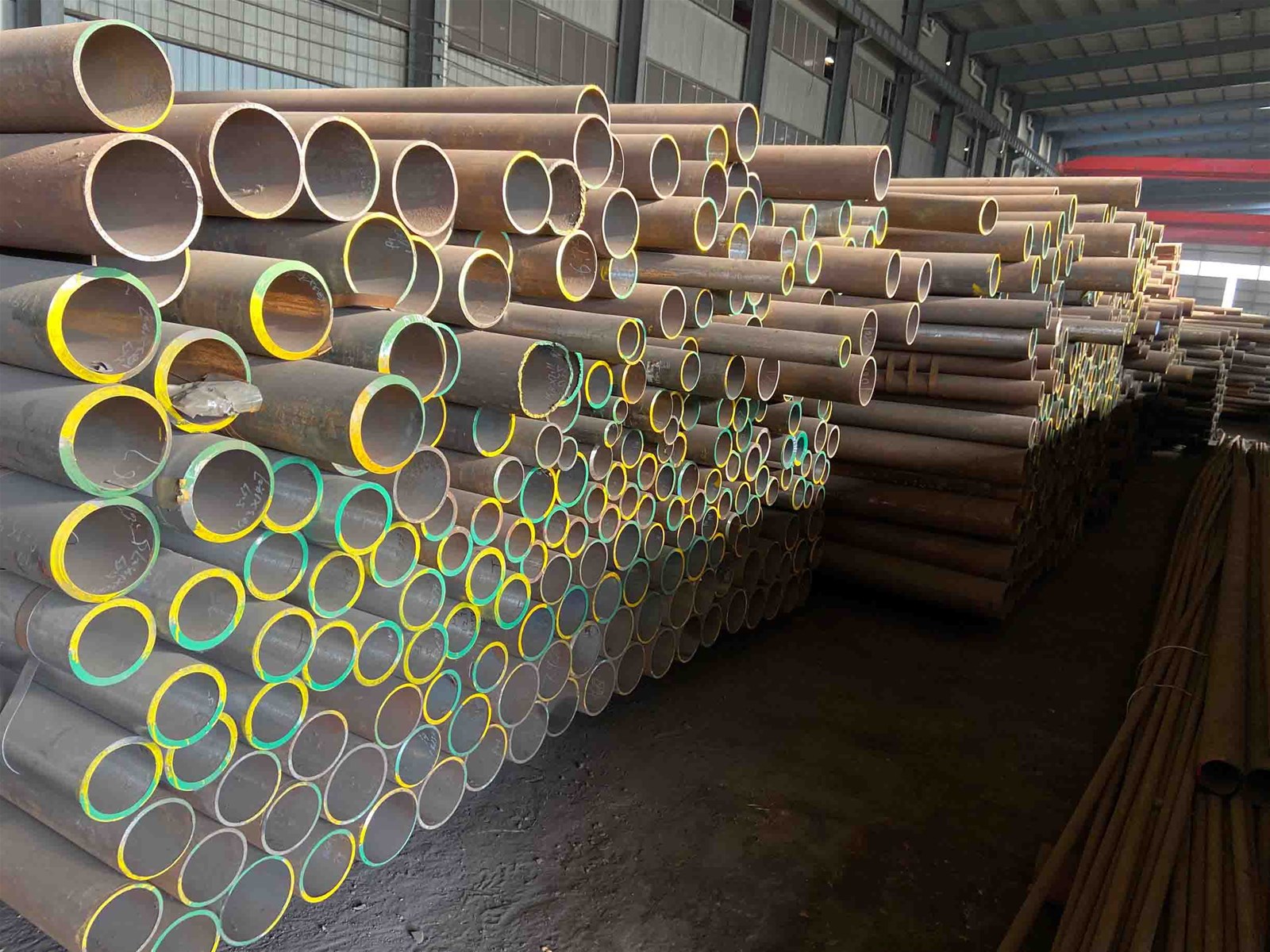 CrMo Alloy Seamless Steel Pipe High Temperature Boiler Pipe