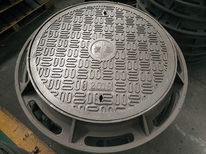 Cast Iron Casting ManholeCover with Frame B125 C250 D400