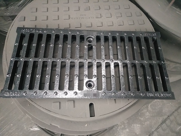 Ductile Iron Channel Grates En124 B125 C250 D400