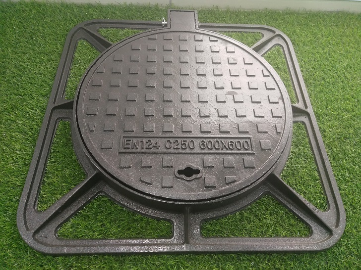 Cast Iron Casting ManholeCover with Frame B125 C250 D400