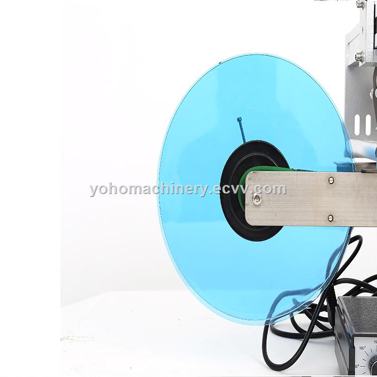 High Performance semi automatic round bottle labeling machine with code printer