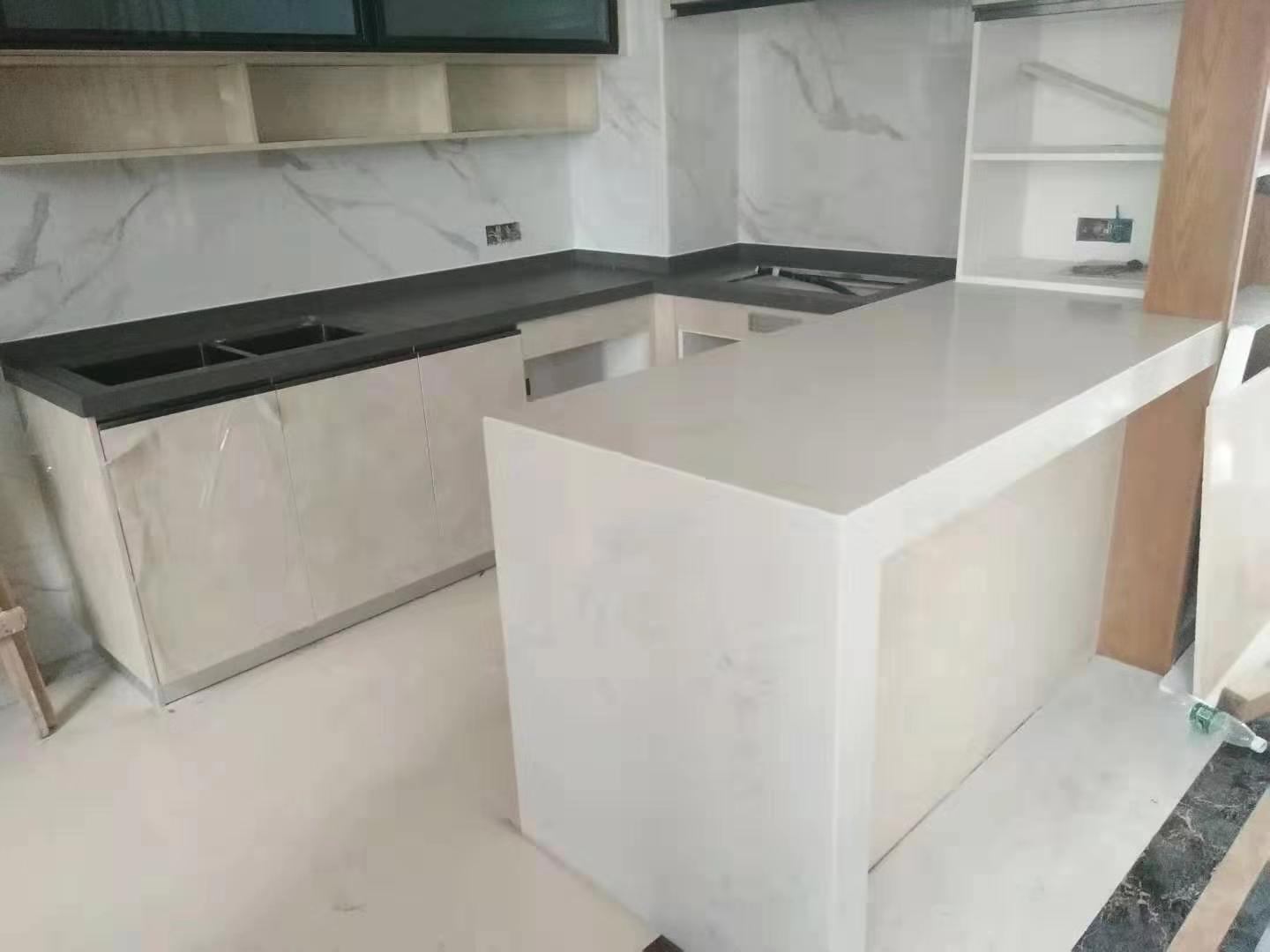 White Granite Quartz Kitchen Countertop Whole Sale Price on Sale Stone