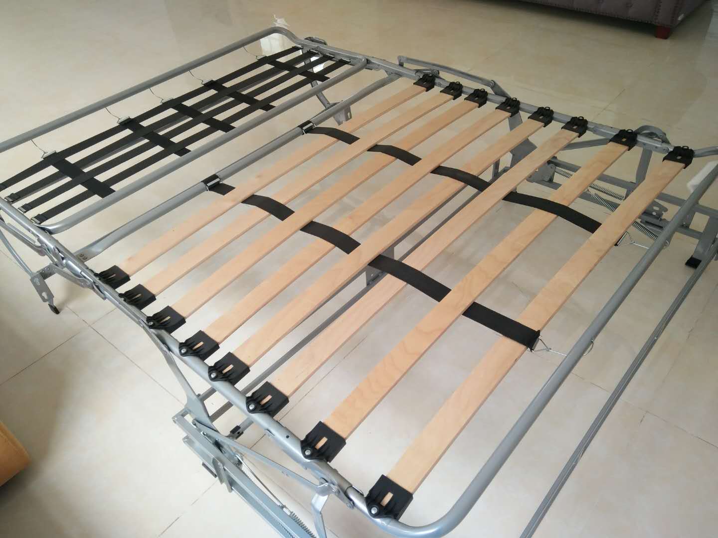 Sofabed Mechanism with steel structure flat belt grid support mattress