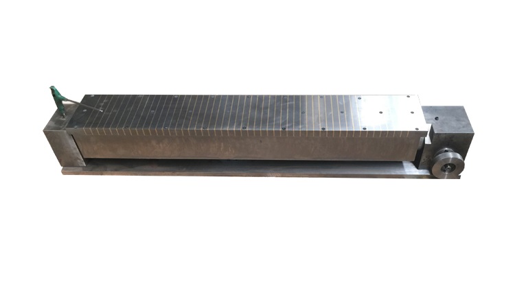 XD11 rotary electromagnetic chuck for processing angular workpieces XD11 rotary electromagnetic chuck for processing angular workpieces