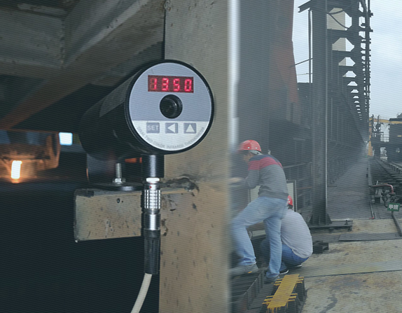 Two Color Infrared Thermometer professional Industrial Pyrometer