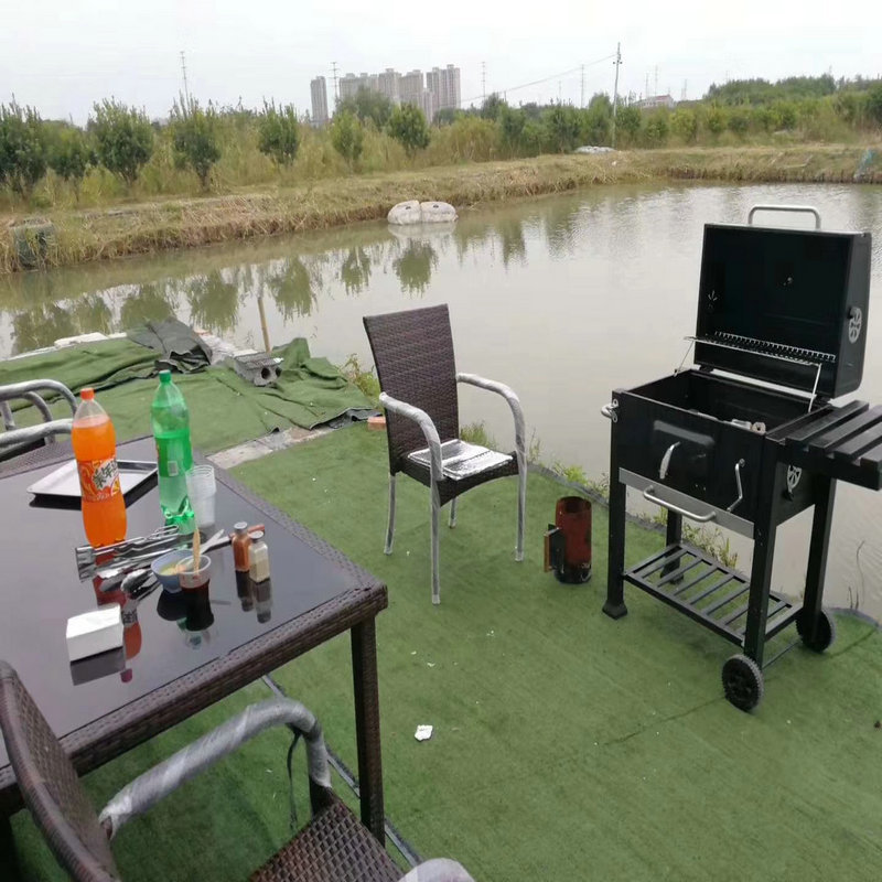 Rollaway BBQ grills with in square