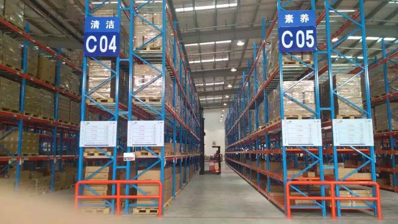 selective heavy duty pallet rack for warehouse storage