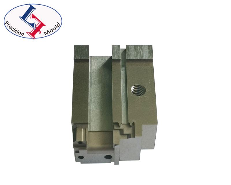 Customize high precision auto plastic connector mould insert mould part