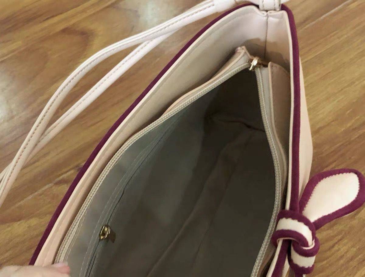 2020 trendiest French Leather Pink Handbag